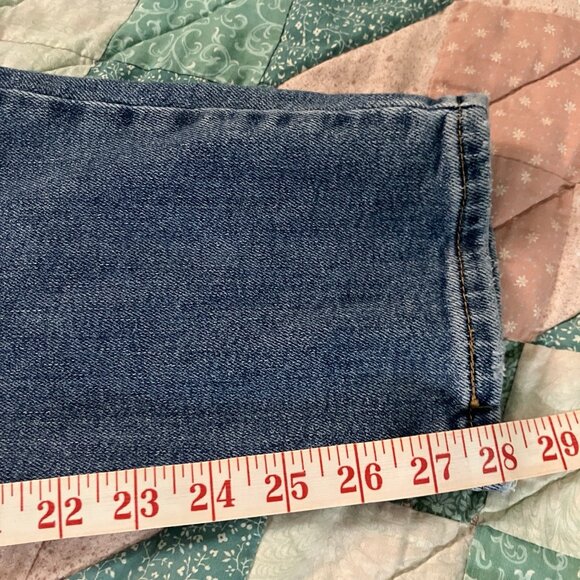 Levi's High Waisted Mom Jeans Womens 30 Blue Vintage Inspired 80s 90s Classic - Picture 9 of 11
